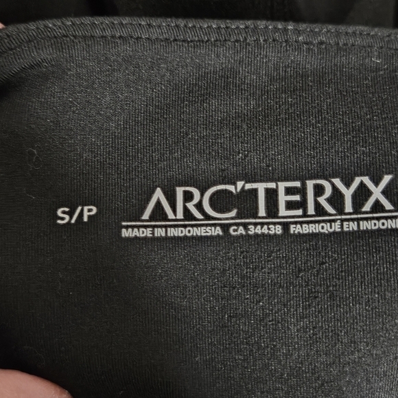 Arcteryx leggings with fleece lining size s/p - Picture 8 of 14